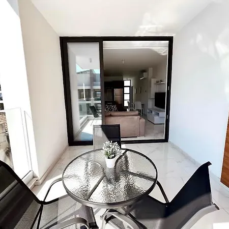 Hive 365 * Sazlıköy