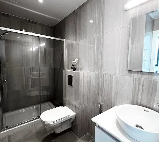 Hive 365 Apartmán *